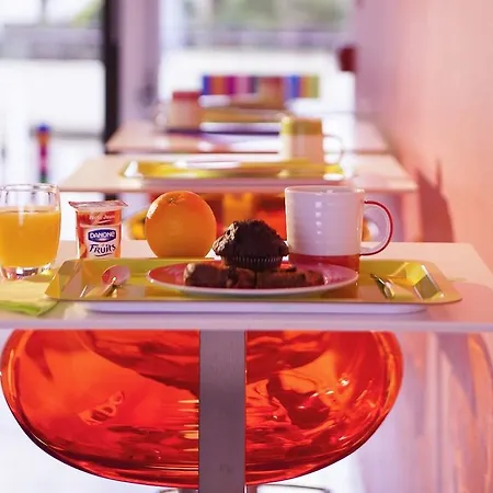 Ibis Styles Bordeaux Medard Hotel 3*