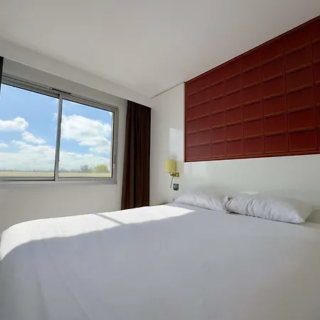 Ibis Styles Bordeaux Medard