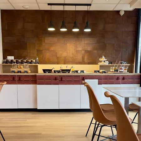 Ibis Styles Bordeaux Medard 3* Сен-Медар-ан-Жаль