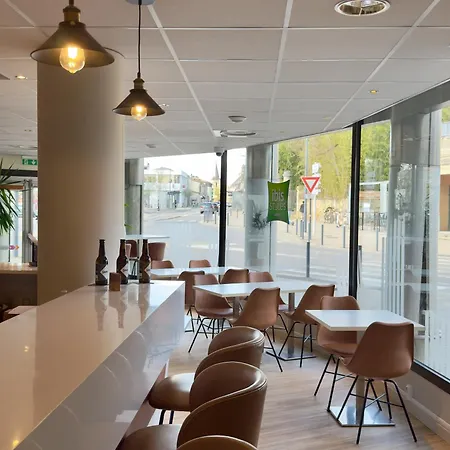 Отель Ibis Styles Bordeaux Medard