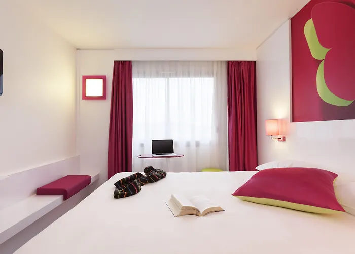 Ibis Styles Bordeaux Médard Hotel 3*