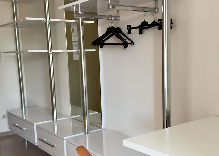 Ibis Styles Bordeaux Medard Hotel