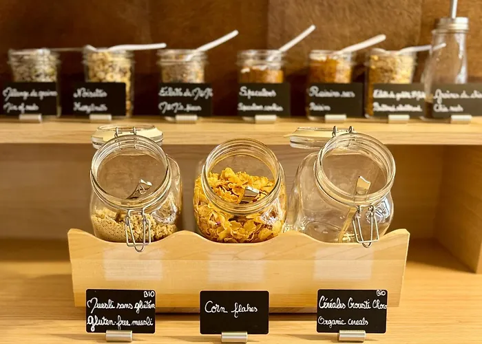 Ibis Styles Bordeaux Medard Hotel